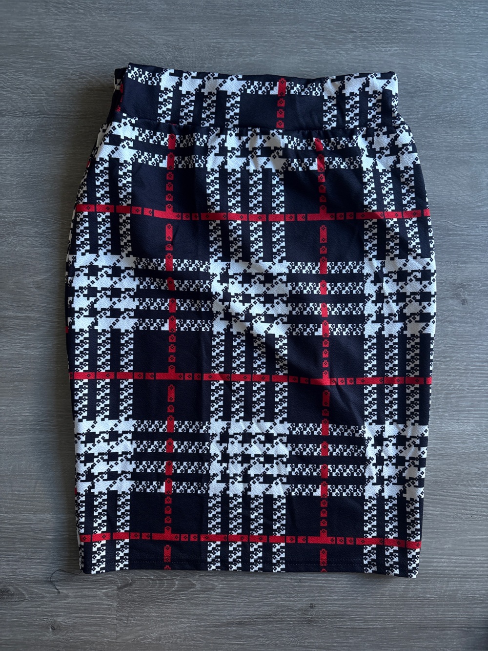 Plaid Pencil Skirt - Black, White & Red